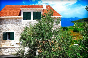 Отель Apartments Vrdoljak  Люмбарда